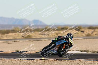 media/Dec-07-2025-CVMA (Sun) [[3e7d2de5dc]]/Race 17-Amateur Formula Middleweight/